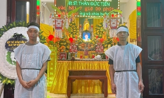 Đón hài cốt liệt sĩ Thân Đức Tiến về an táng tại quê nhà